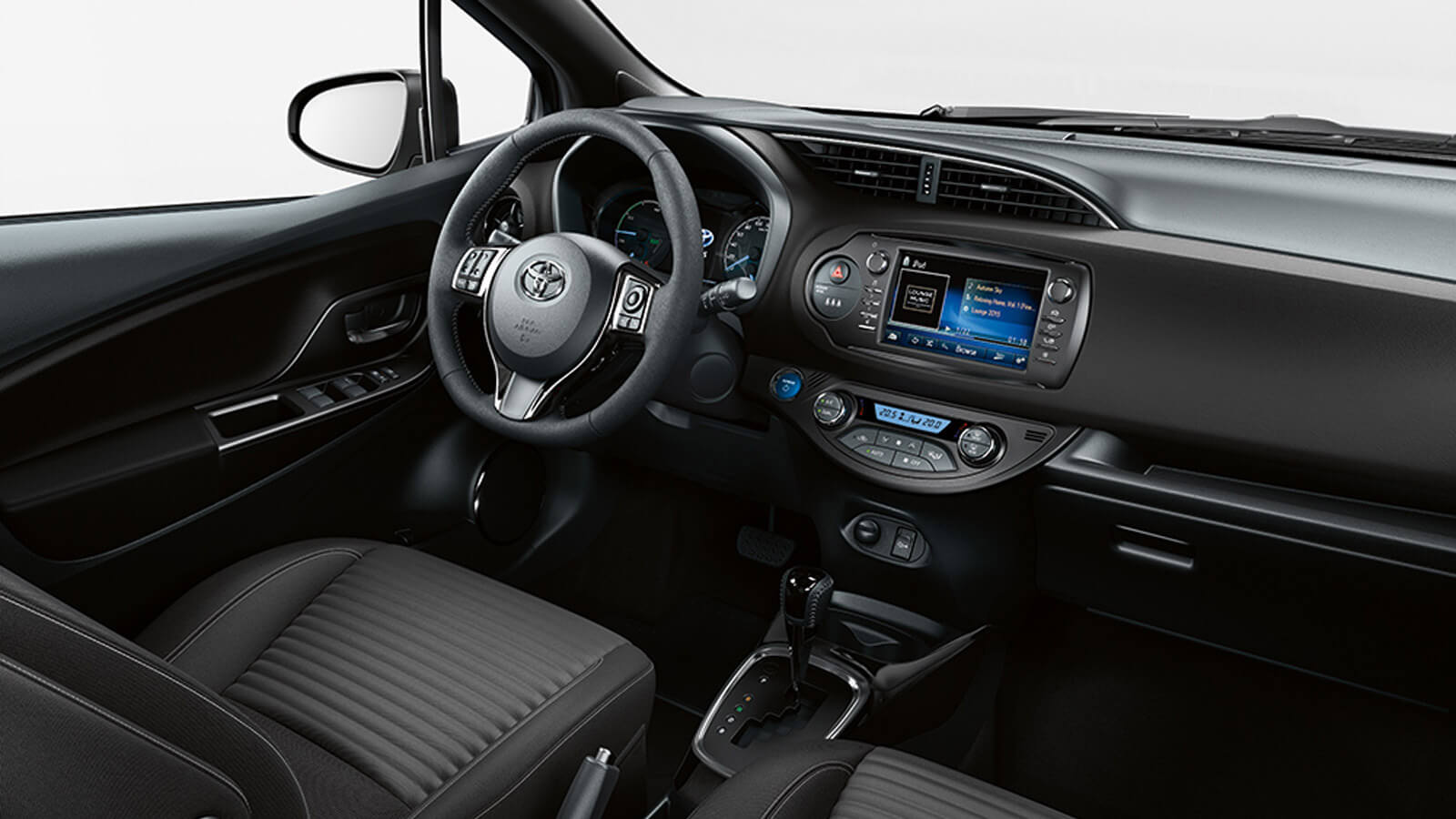 Toyota Yaris Hybrid X-Trend
