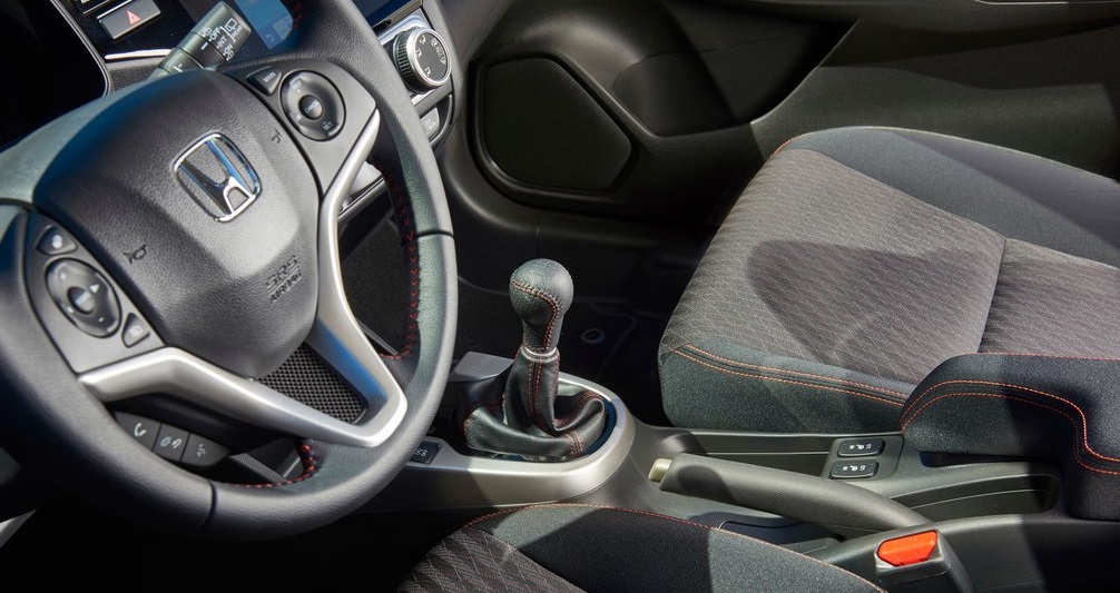 Makyajlanan Honda Jazz