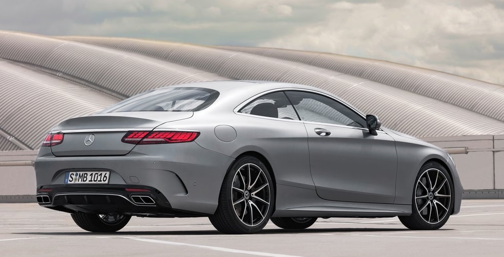 Mercedes S Serisi Coupe Arka Görünüm
