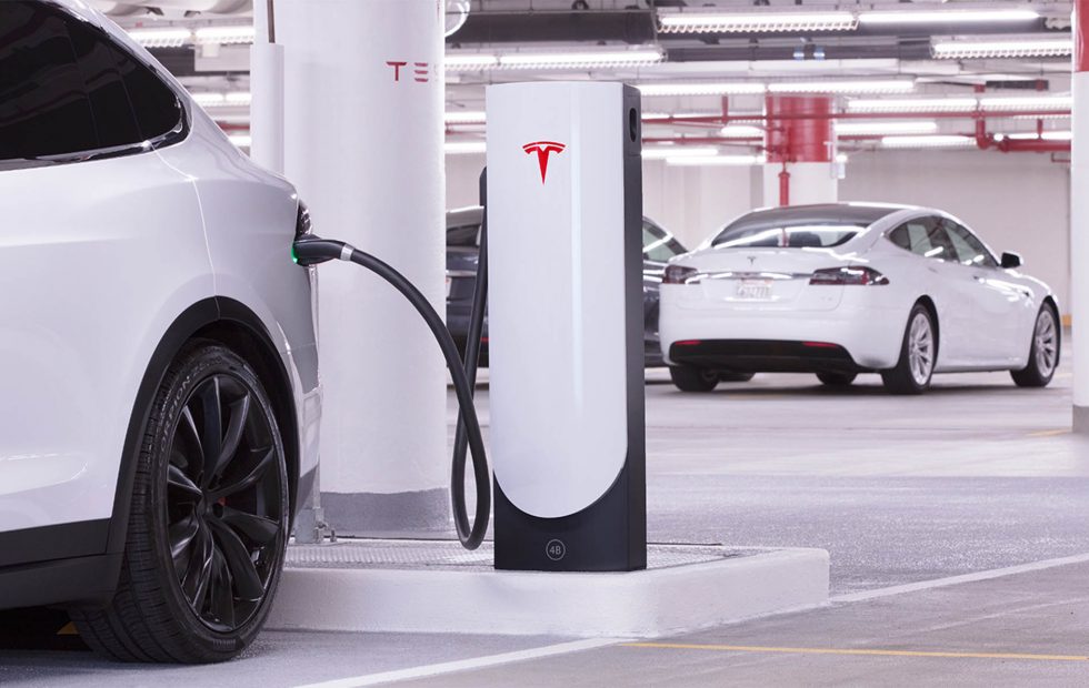 Supercharger şarj istasyonları artık daha pahalı