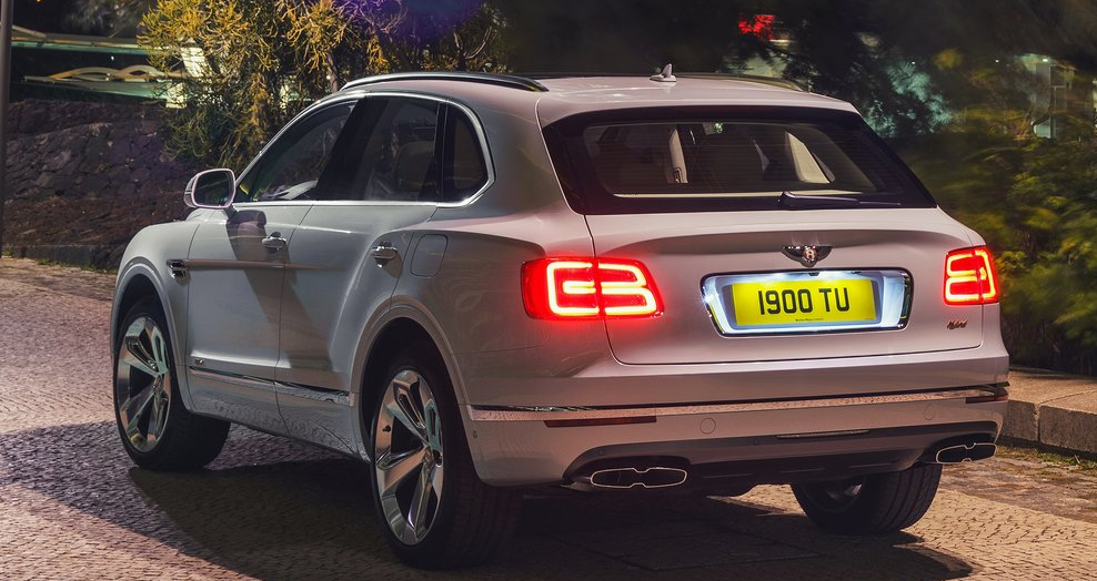 Bentley Bentayga Hybrid Arka Görünümü