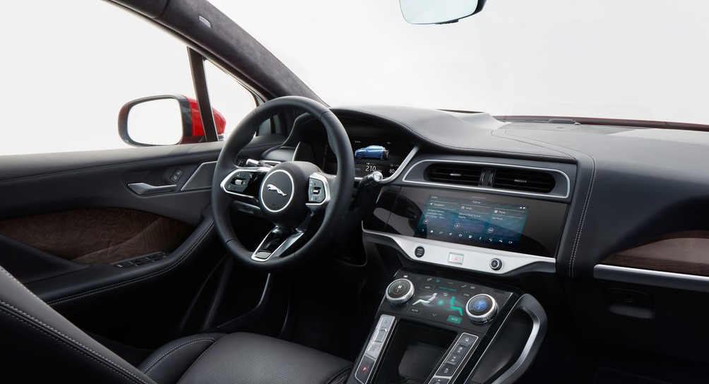 Jaguar I-PACE Ön Konsolu