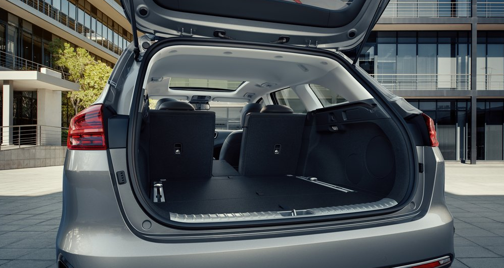 Kia Ceed Sportswagon Bagaj Görünümü