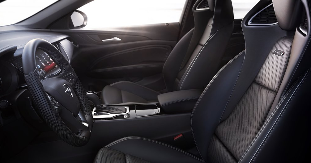 Opel Insignia Grand Sport GSi