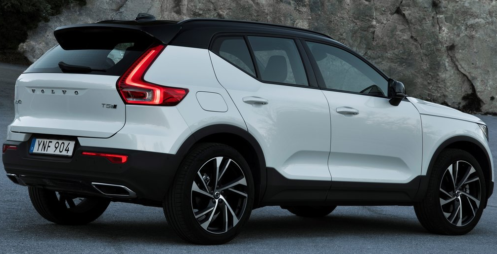 Volvo XC40 Arka Görünümü
