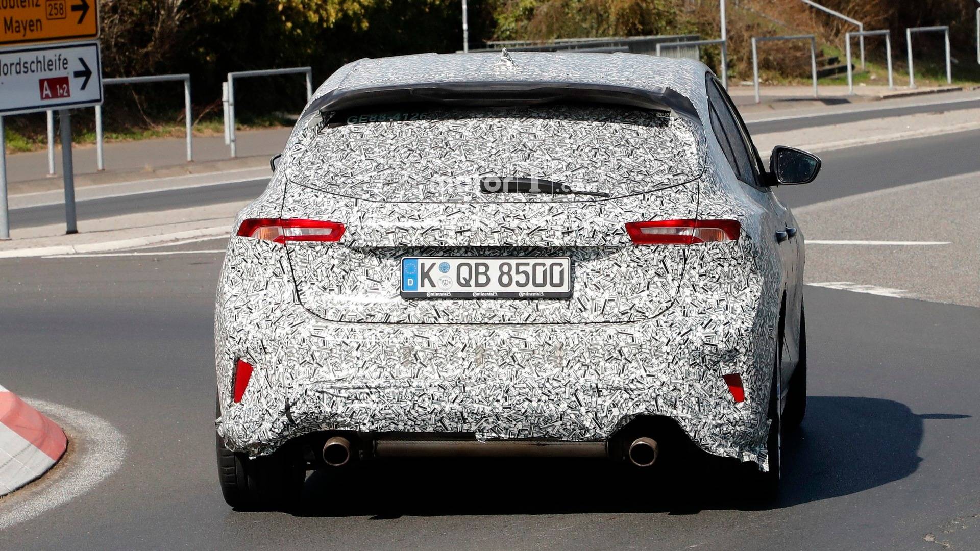 Yeni sportif Ford Focus prototipi görüntülendi