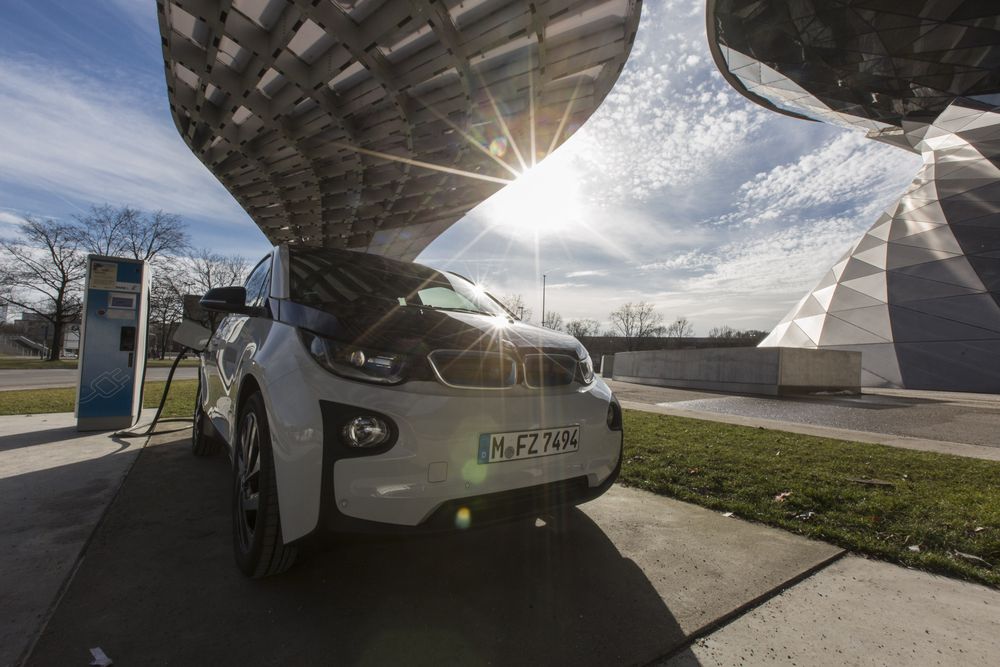 Almanlar Norveçlilerden daha fazla elektrikli araba satın aldı