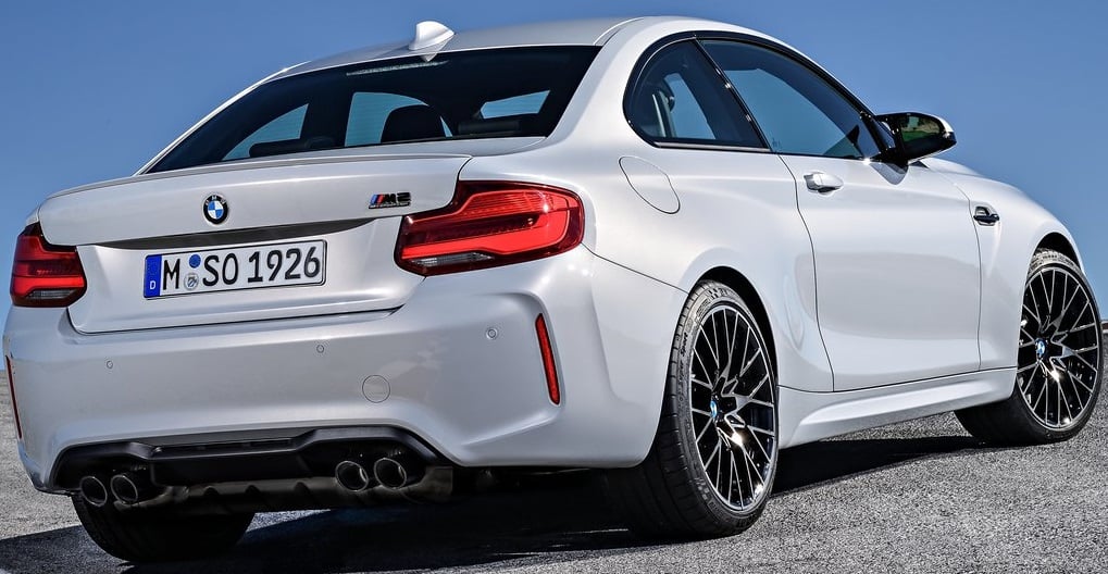 BMW M2 Competititon Arka Görünüm detayları