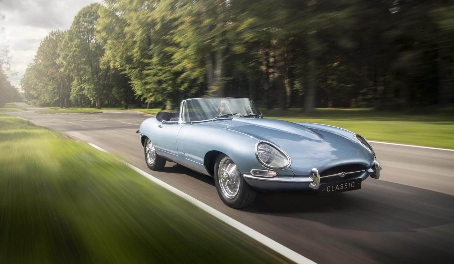 Kraliyet düğününün gerçek yıldızıyla tanışın: Jaguar E-Type Zero