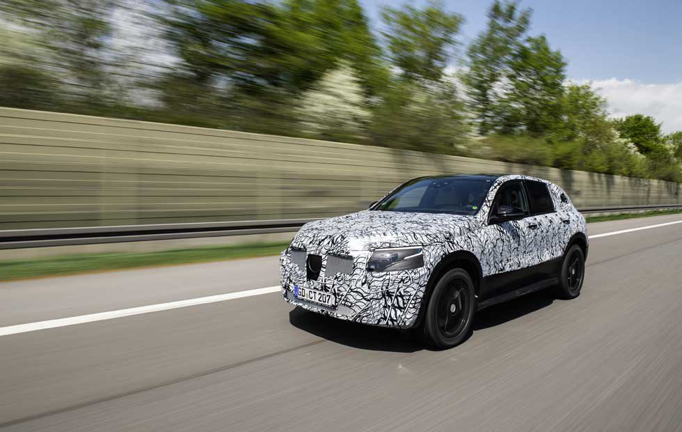 Mercedes’ten elektrikli SUV: EQC