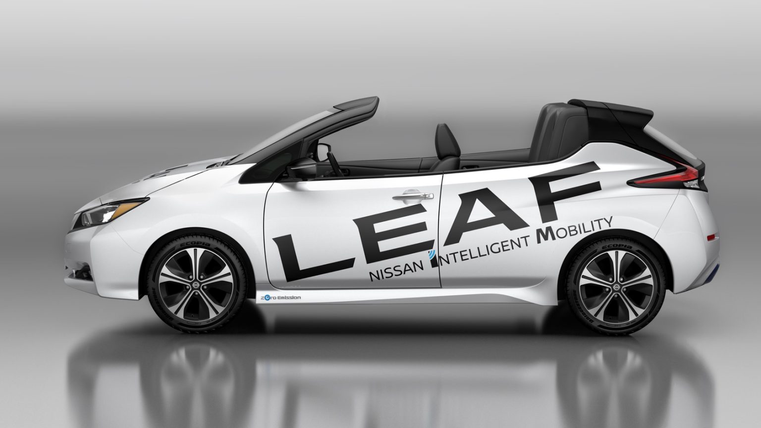 Nissan’dan üstü açılabilir Leaf konsepti!