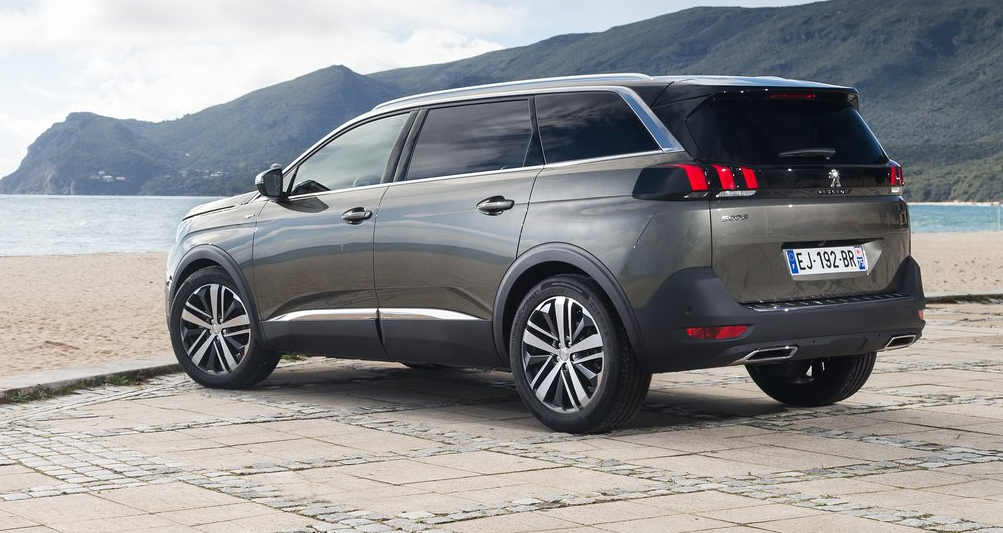 Peugeot 5008 1.2 PureTech EAT6