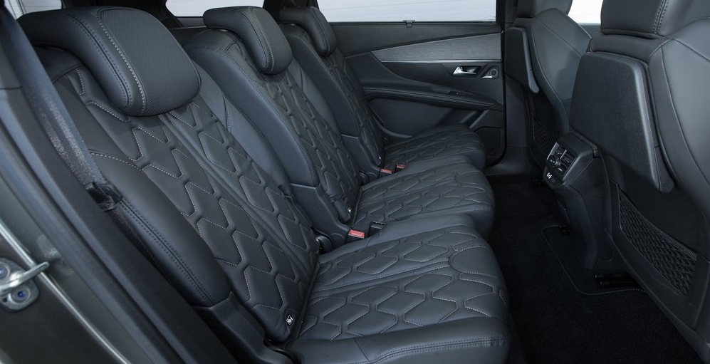 Peugeot 5008 1.2 PureTech EAT6
