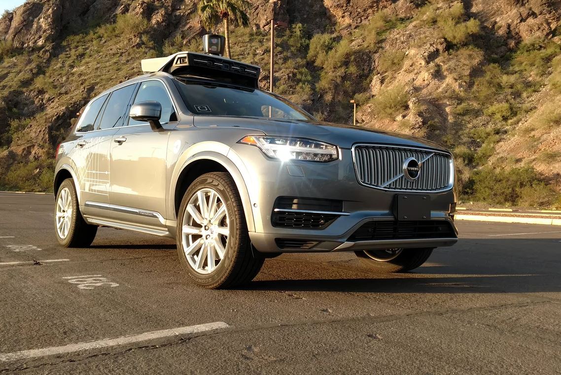 Uber CEO’su: Sürücüsüz araçları test etmeye yakında başlıyoruz