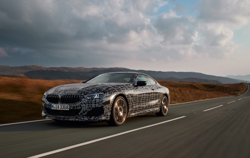 Yenilenen BMW 8 Serisi muhteşem gözüküyor