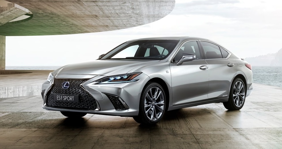 Lexus ES Serisi Artık Batı Avrupa Pazarı’nda Lexus ES Serisi