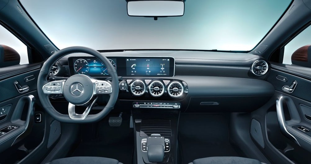 Mercedes A Serisi L Sedan on konsol