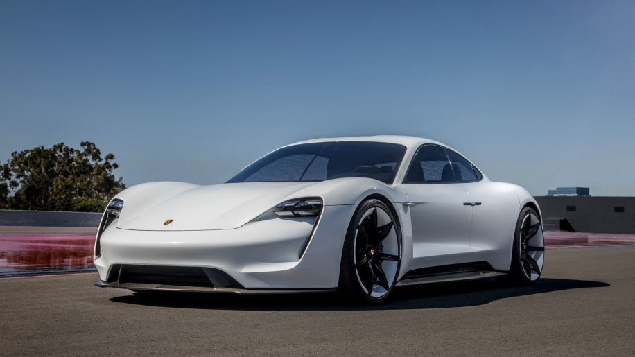 Porsche Mission E’nin ismi belli oldu: Taycan