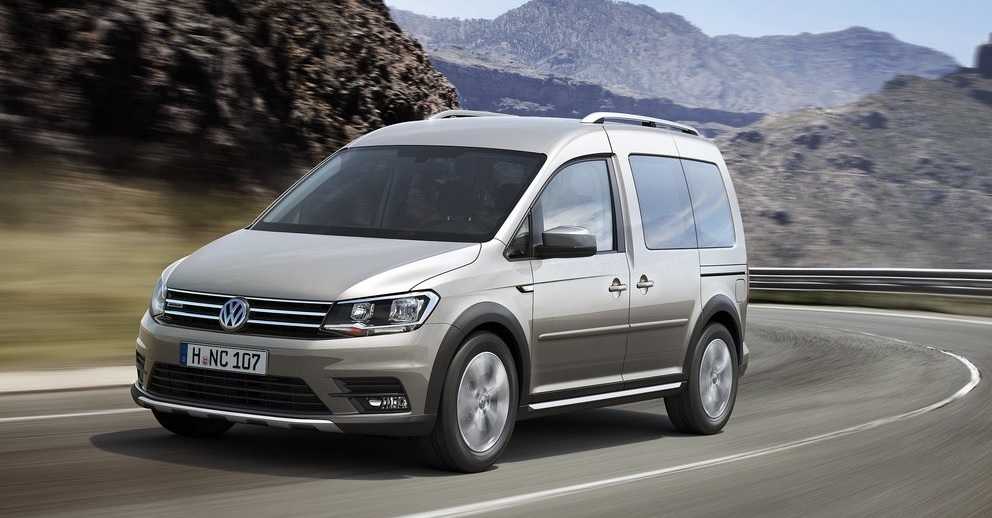 Volkswagen Caddy 2.0 TDI DSG Alltrack Sürüş Testi Volkswagen Caddy ön görünümü