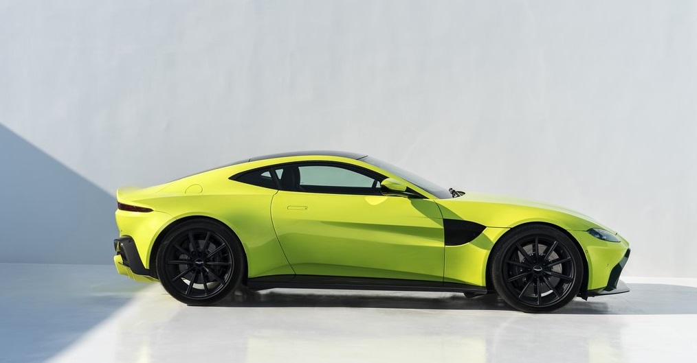 Aston Martin Vantage
