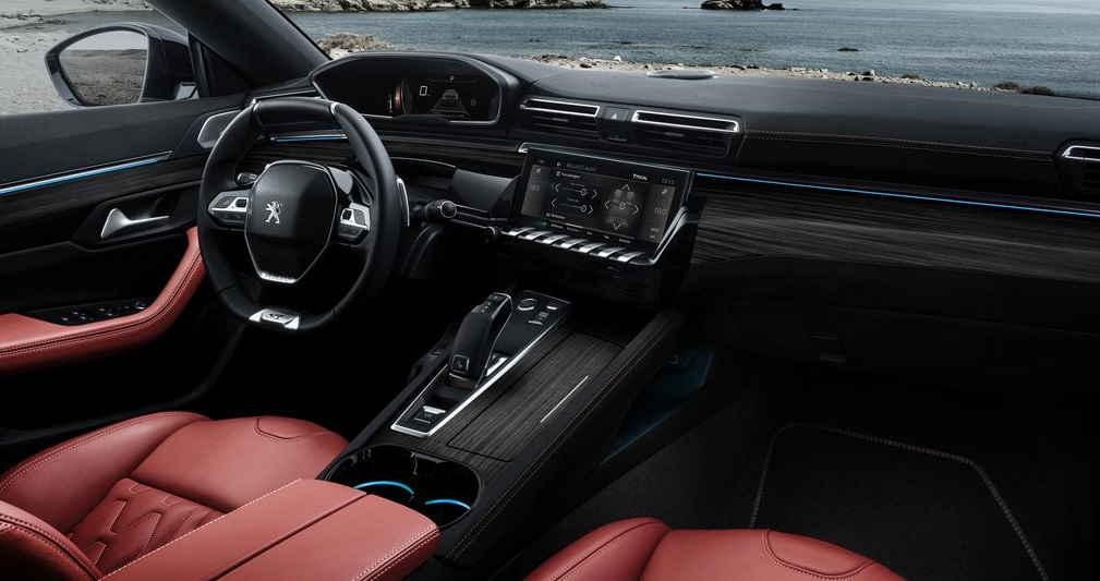 Peugeot 508 SW ön konsol görünümü