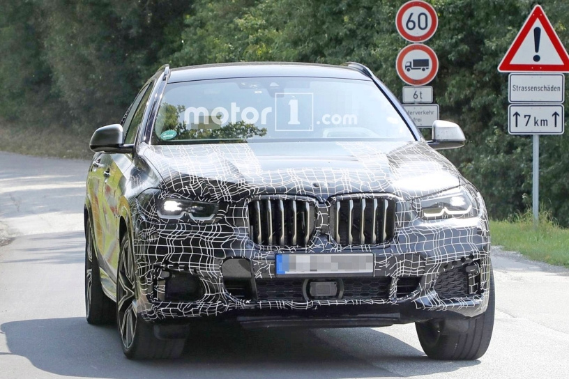 2020 model BMW X6 test esnasında görüntülendi