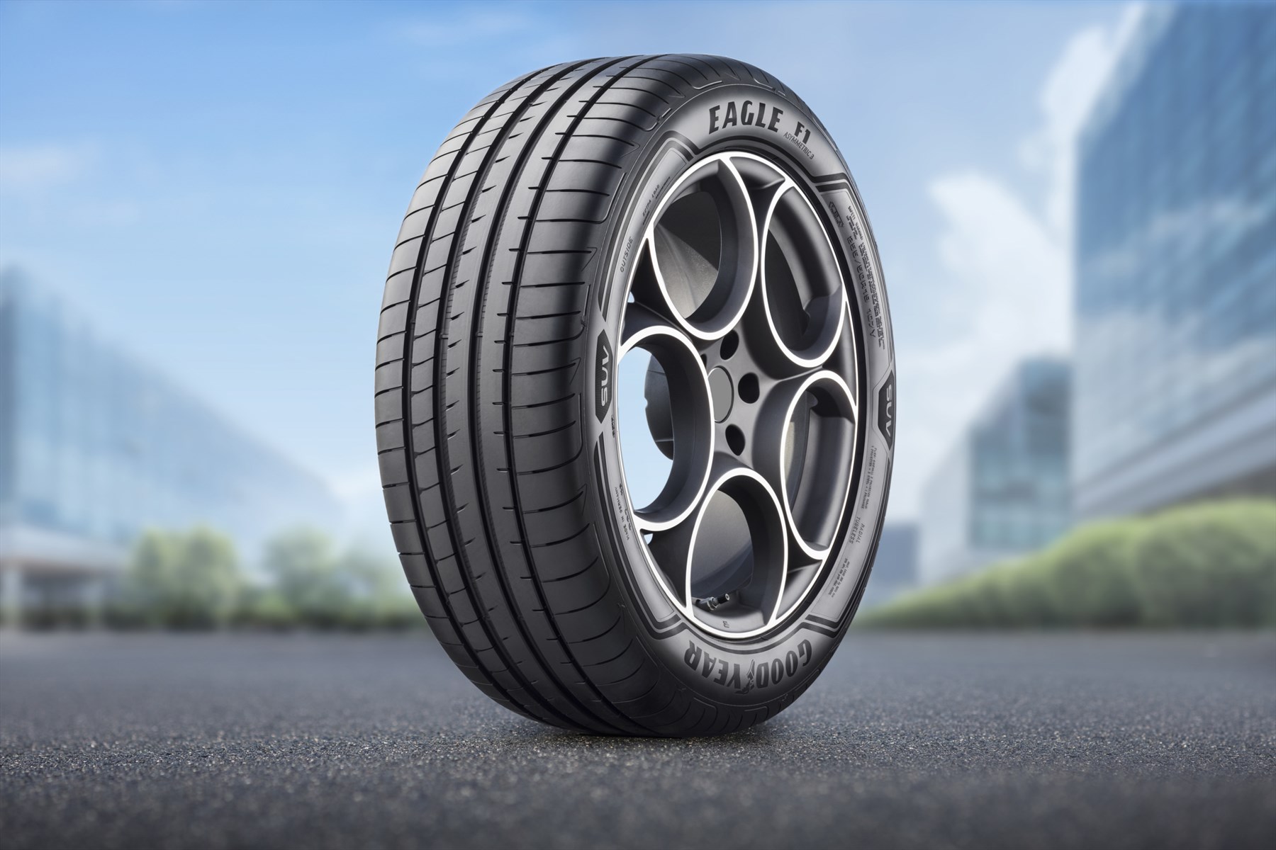 Goodyear Eagle F1 Asymmetric 3 SUV görünümü