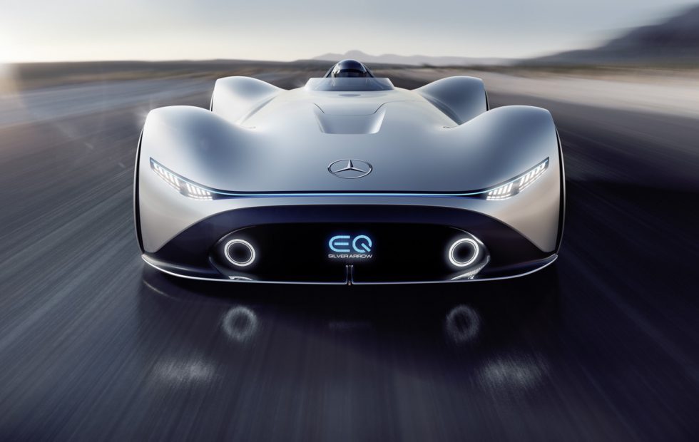 Mercedes’ten tek koltuklu elektrikli konsept: EQ Silver Arrow