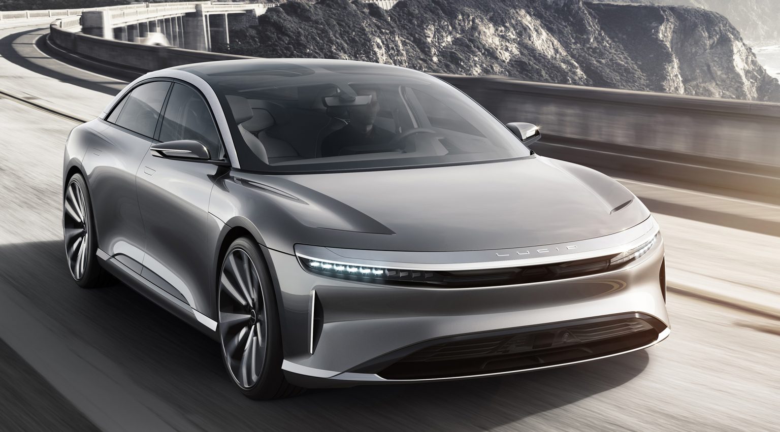 Suudi’ler Tesla rakibi Lucid Motors için kesenin ağzını açtı