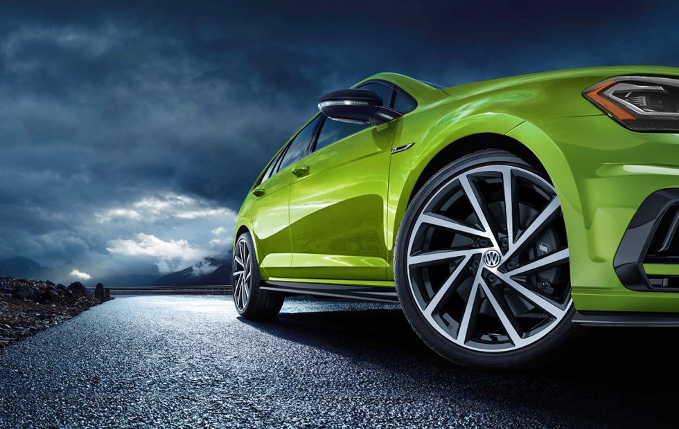 VW Golf R yeni renk seçeneklerine kavuştu