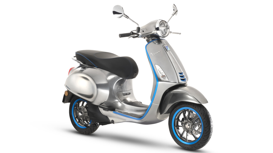 Vespa önümüzdeki ay elektrikli scooter üretimine başlıyor