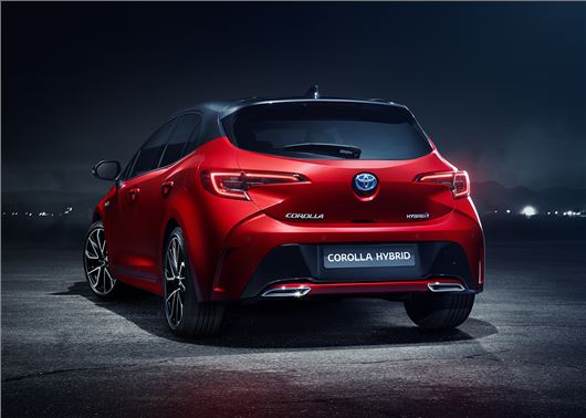 Yeni Auris önümüzdeki sene Corolla adıyla sahneye çıkacak