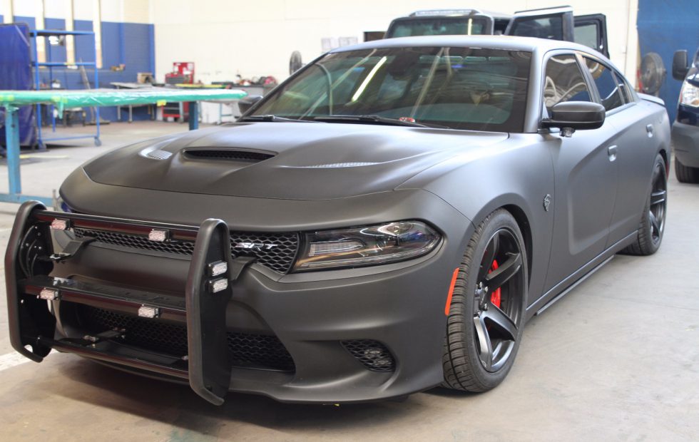714 beygirlik Charger SRT Hellcat kurşun geçirmez zırha büründü