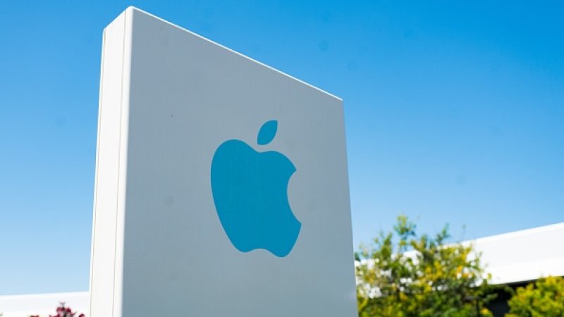 Apple’ın sürücüsüz aracı kaza yaptı!