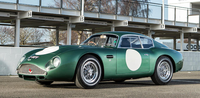 Aston Martin DB4 GT Zagato ‘2 VEV’ rekor fiyata satıldı