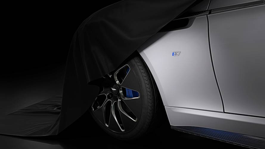 Aston Martin’in 602 beygirlik elektriklisi Rapide E seneye geliyor