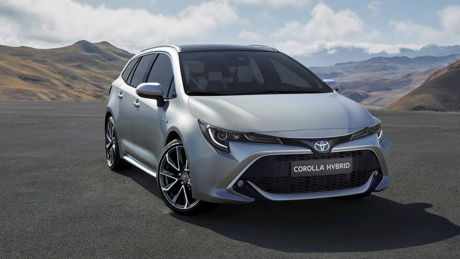 Devasa bagaj hacmine sahip: 2019 Toyota Corolla Touring Sports