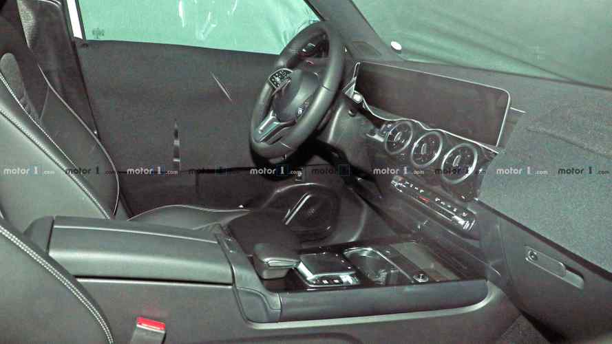 Mercedes GLB’nin kabin içi görüntüsü sızdırıldı