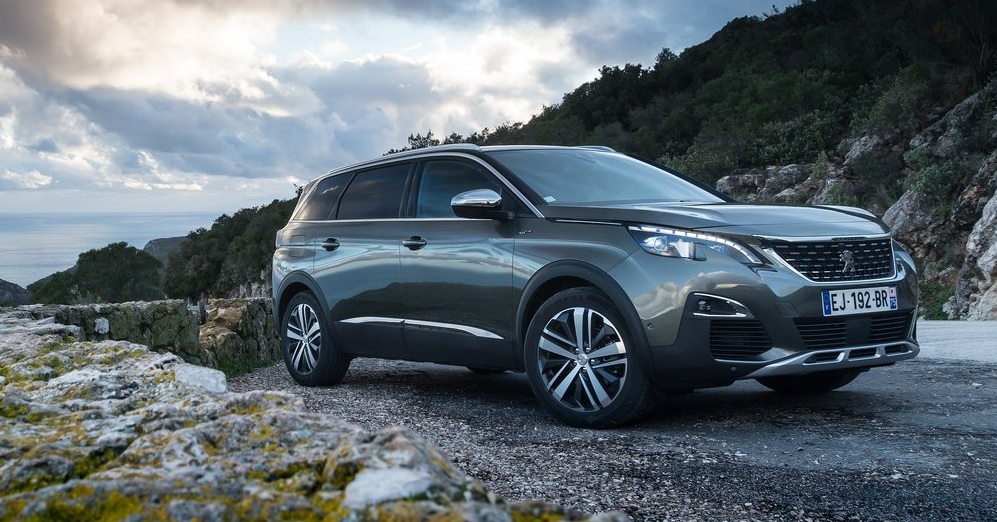 Peugeot 5008 1.2 Active PureTech 130 HP EAT6 SkyPack Peugeot 5008 1.2 Active
