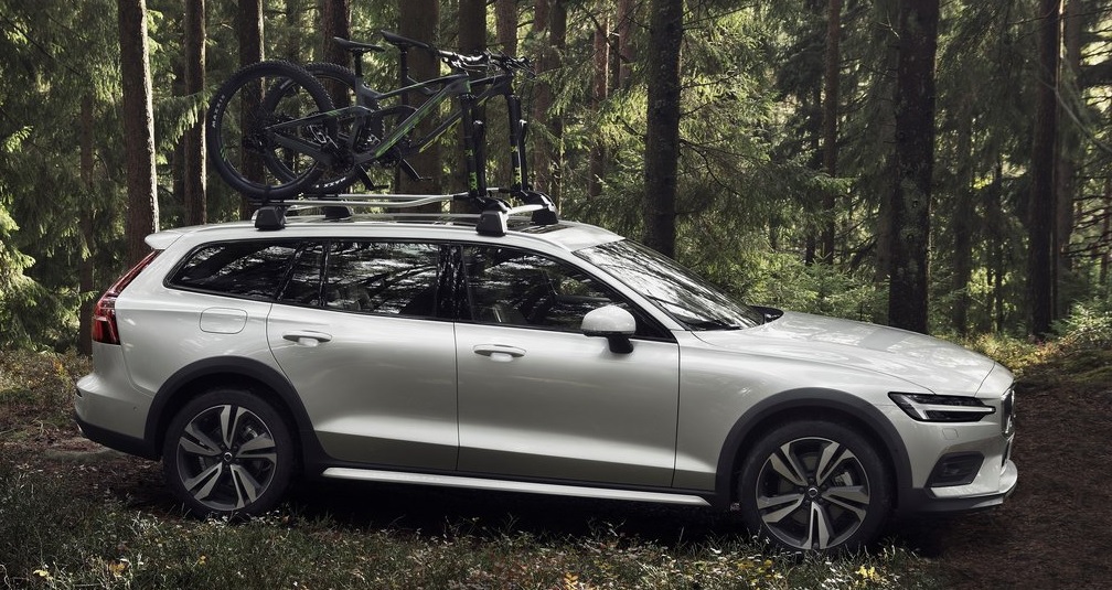 Yeni Dağcı: Volvo V60 Cross Country Volvo V60 Cross Country