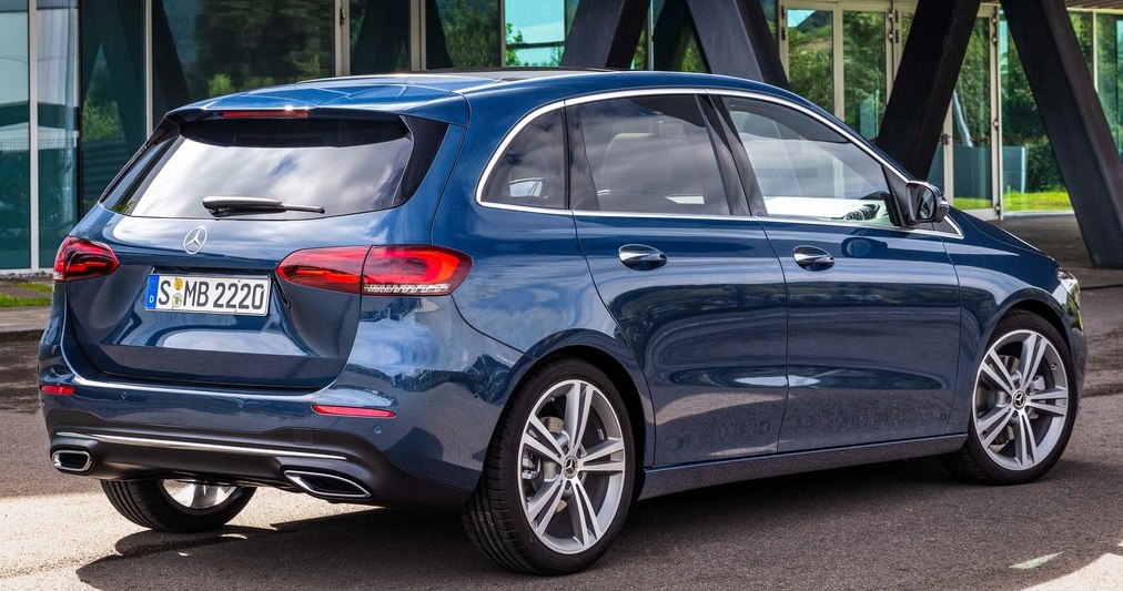 Mercedes B Serisi arka görünüm detayları