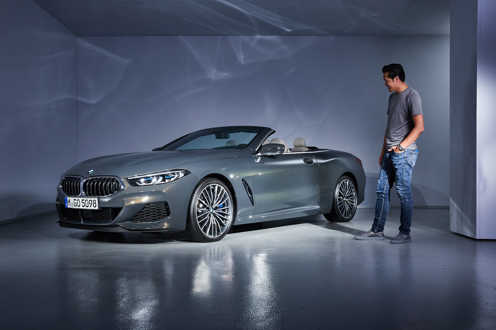 Üstü açılır yeni BMW 8 Serisi tanıtıldı