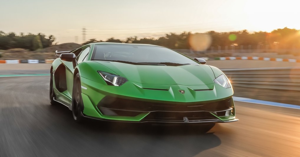 Lamborghini Aventador SVJ Pistin Yeni Kralı Lamborghini Aventador SVJ