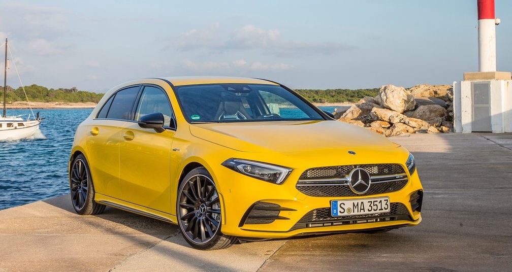 Mercedes 2018’e Ne Gibi Yenilikler Hediye Etti? Mercedes 2018