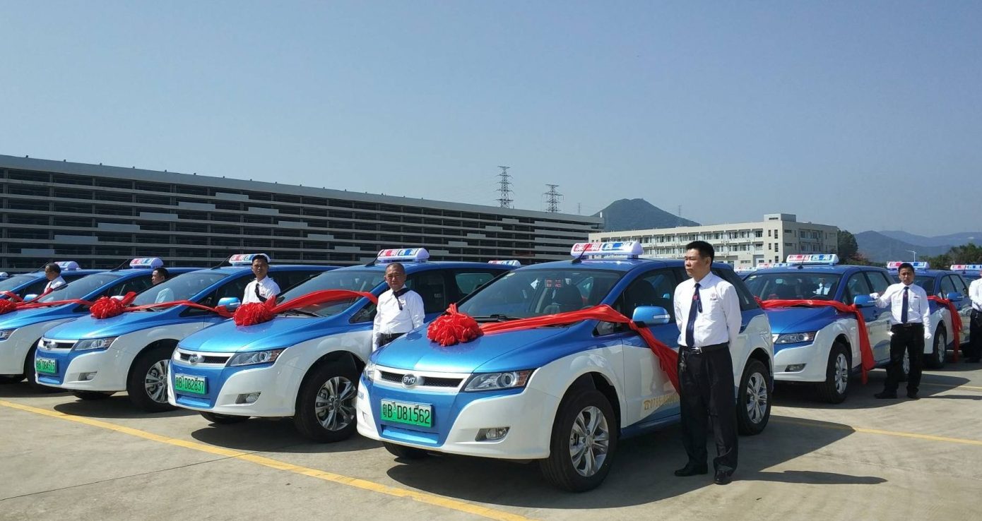 Bu şehirdeki tüm taksiler elektrikle çalışıyor!