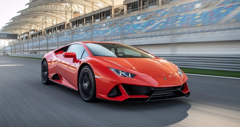Lamborghini Huracan Evo Yenilik Dolu! Huracan