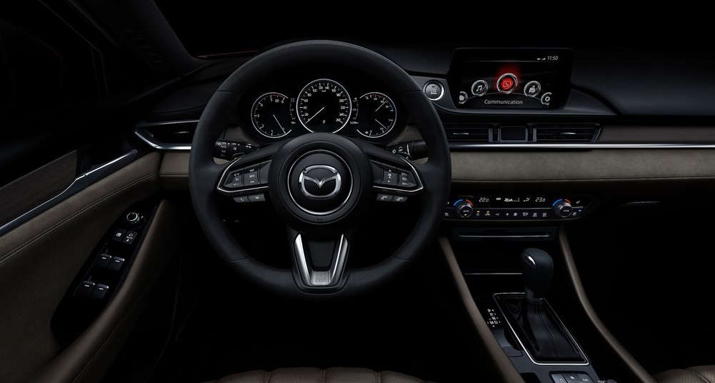 Mazda6 iç dizayn