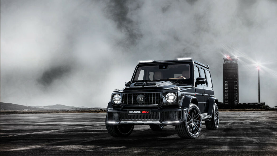 789 beygir gücüyle Brabus 800 Widestar, V12 Ferrari kadar performanslı
