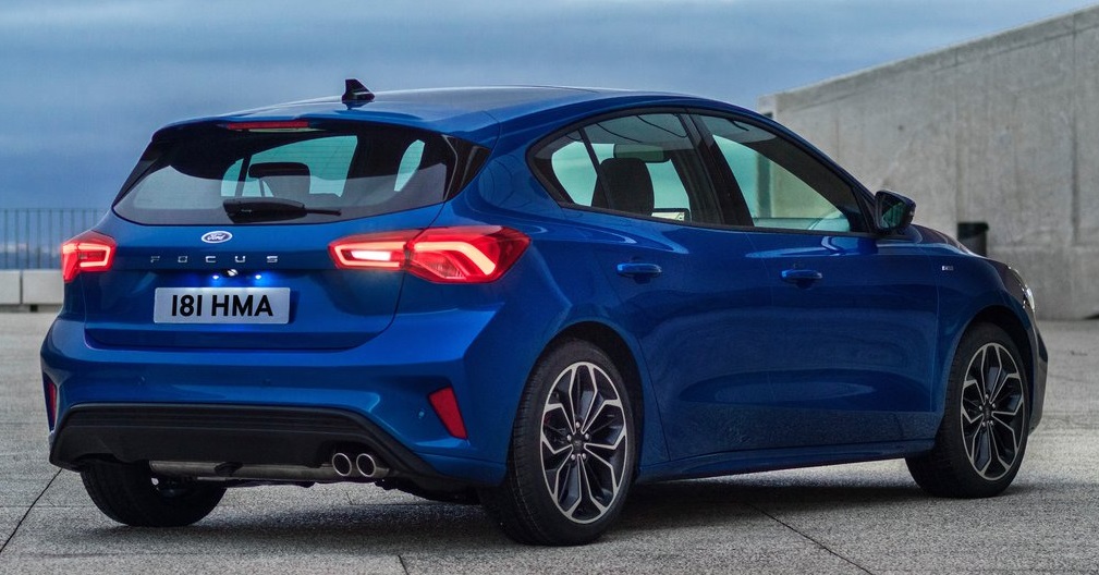 Ford Focus ST-Line arka görünümü