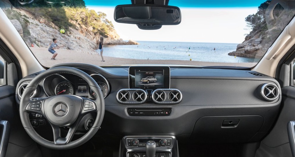Mercedes X Class iç dizayn